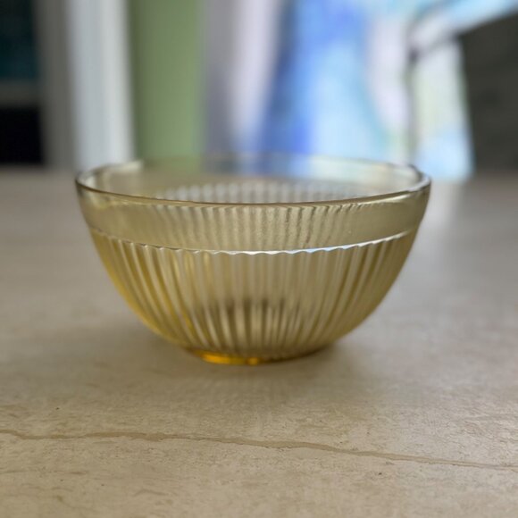 Vintage Federal Amber Yellow Depression Glass Ribbed Mixing Bowl 5.25" Diameter - Picture 1 of 5